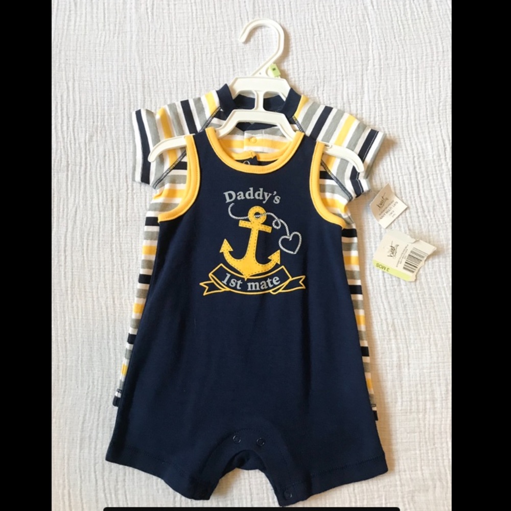 2-Piece Romper set! 0-3 Months